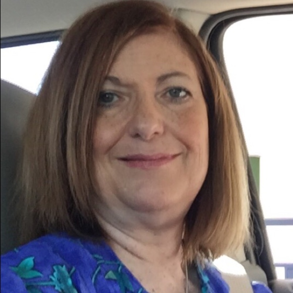 Hello, please checkout my closet.